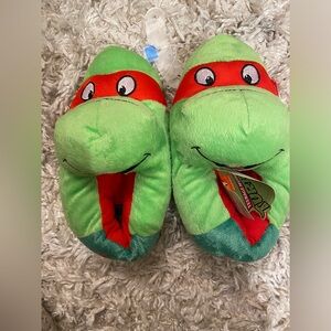Teenage Mutant Ninja Turtles Slippers Size L - 4/5 ✨ Brand New With tags ✨